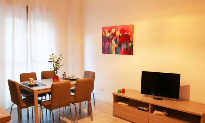Rho Apartment | Bnbook- Via Torino Train Station