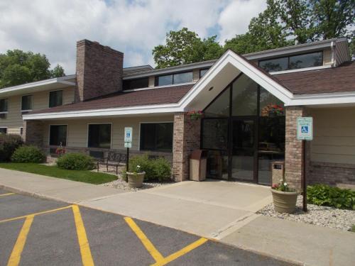 Ripon Hotel | Boarders Inn and Suites by Cobblestone Hotels - Ripon