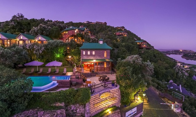 Wilderness House | Boardwalk Lodge - B&B