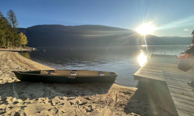 Grand Forks Cabin | Boat access ONLY cabin on North end Christina Lake