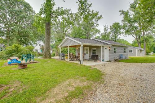 St. Marys Apartment | Boat Dock Couples Grand Lake Getaway!