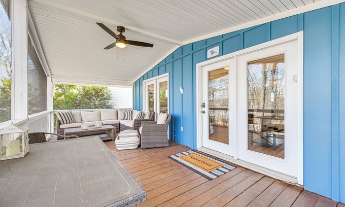 Norwood House | Boat Dock & Slip: Waterfront Home on Lake Tillery!