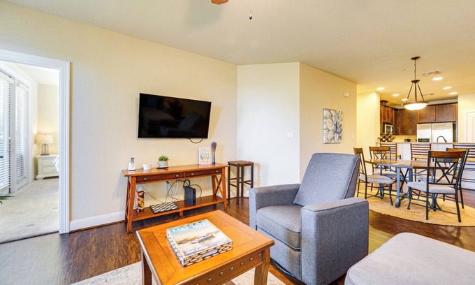 Horseshoe Bay Condo | Boat, Fish & Enjoy Water Views: Lake LBJ Retreat!