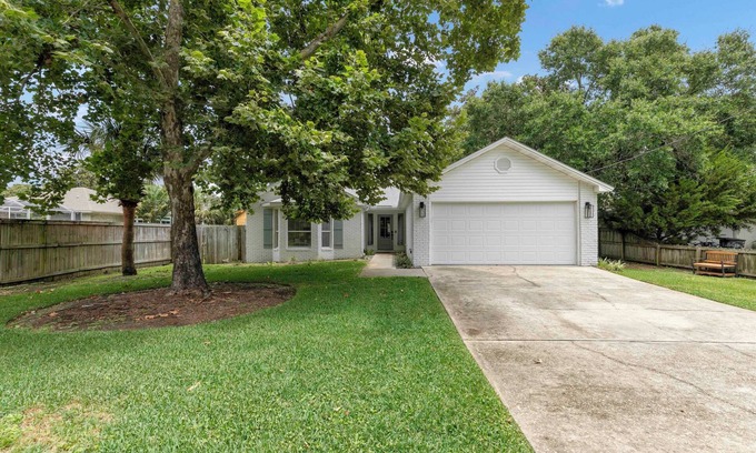 Fort Walton Beach House | Boat House: Boat Ramp, Grill, 1mile to Beach