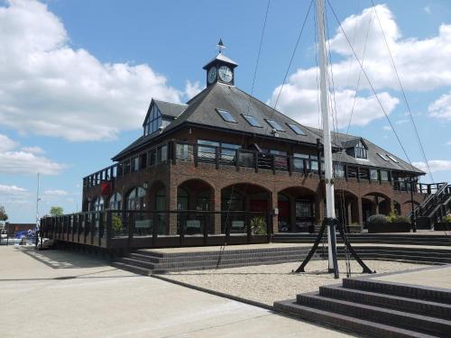 New Forest District Hotel | Boathouse Hotel