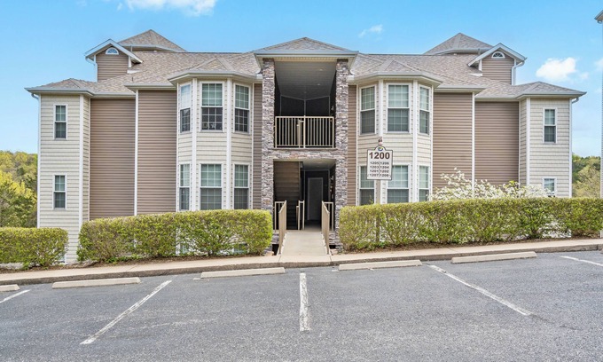 Kimberling City Condo | Boatin & Floatin on Table Rock Lake in the Ozarks!