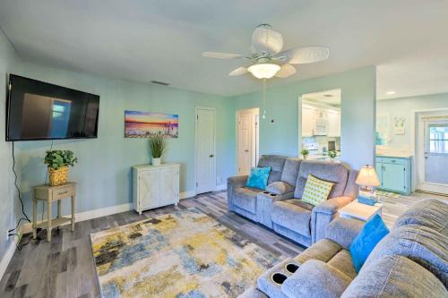 Crescent City House | Boats and Dock Anglers Haven in Crescent City