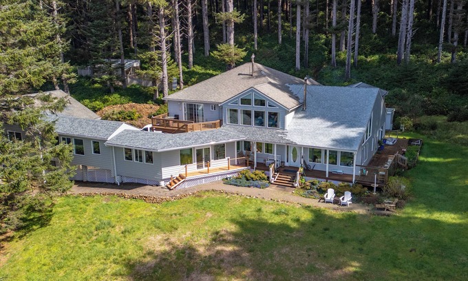 Yachats Apartment | Bob Creek Loft - Cape Perpetua Area