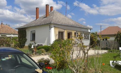 Zalaszanto Apartment | Bochmann Cottage