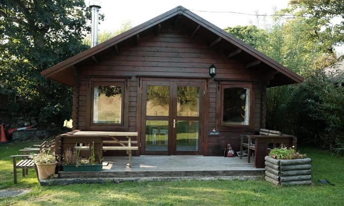 Elim House | Bodnolwyn Wen