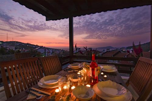 Bogazici Villa | Bodrum sea view villa with access to private beach