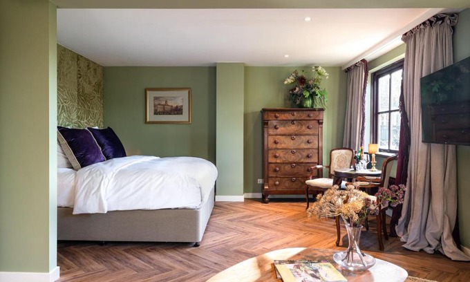 Lage Vuursche Hotel | Boetiekhotel De Kastanjehof