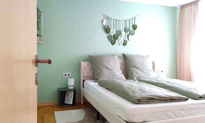 Waldenbuch Apartment | Bohèmenest Terminal Apartments - waipuTV & terrace