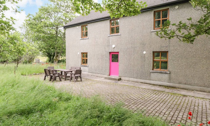 County Mayo Cottage | BOHANS BARN, pet friendly, with open fire in Crossmolina, County Mayo