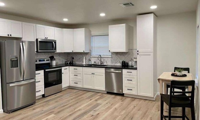 Stillwater House | Boho 405 - DI Home Rentals