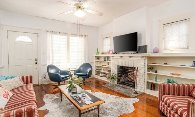 Lakeland House | Boho Château in Downtown LKLD. Close to Florida Southern, Lake Morton, SEU
