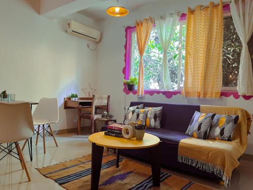 Siolim Apartment | Boho chic coastal getaway with charming attic
