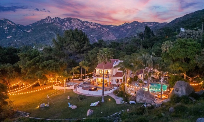 Calabasas House | Boho Chic Malibu Retreat Estate Salt Pool + Yoga