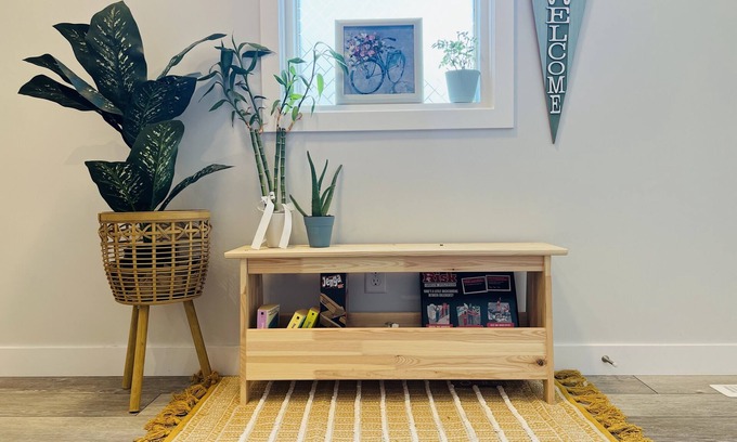 Evanston House | Boho chic Retreat: A stylish Vrbo home! Approved by City of Calgary