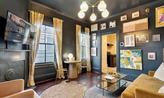 Dixon Park House | Boho Chic Victorian Home - Walk to Forsyth