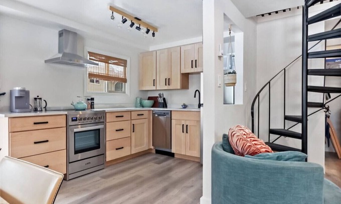 Durango Apartment | Boho Southwest Modern Unit 3 with Butte Mtn Views!