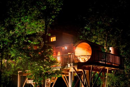 Seyches Cabin | Bois Des Nauzes