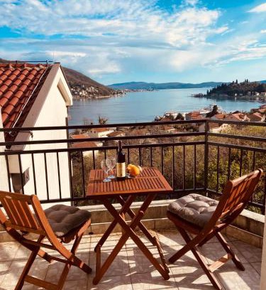 Kamenari Apartment | Boka Vista Sea View & Swimming pool