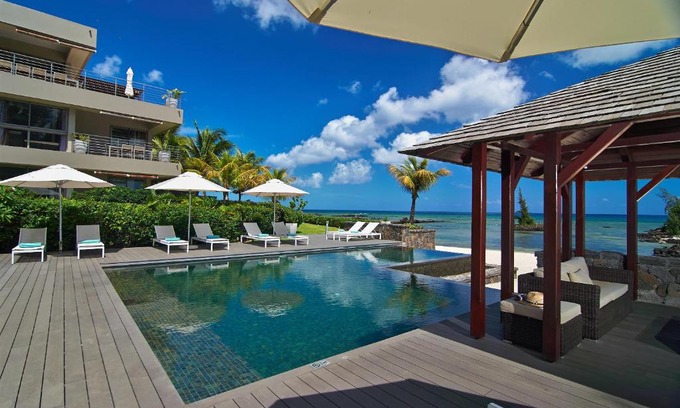 Pointe aux Biches Apartment | Bon Azur Beachfront Suites & Penthouses with LOV