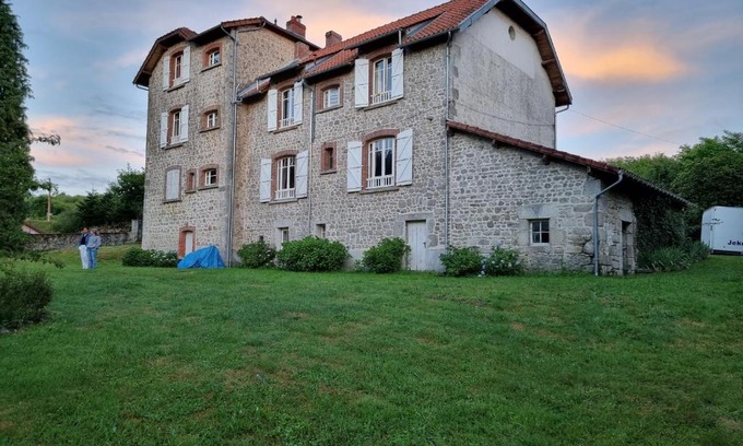 Saint-Amand-Jartoudeix Bed & Breakfast | Bon Chez Nous