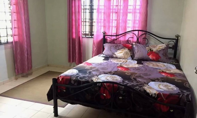 Kuala Terengganu House | Bonda Homestay Entire House