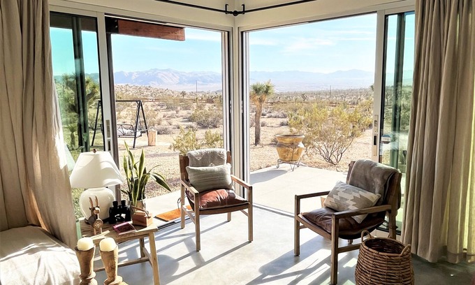 Yucca Valley House | Bonita Ranch-Beautiful two bedroom home with fantastic views!