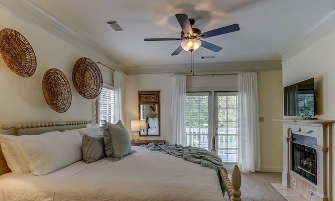 Nesbit House | Bonne Terre Inn Maple Room