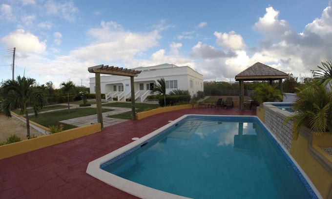 Little Harbour Villa | Bonneview Villa - Your Far Away Home