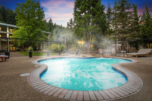 North Bonneville Hotel | Bonneville Hot Springs Resort & Spa