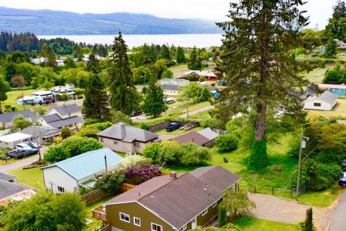 Bay City House | Bonnie's Bayview Beach House