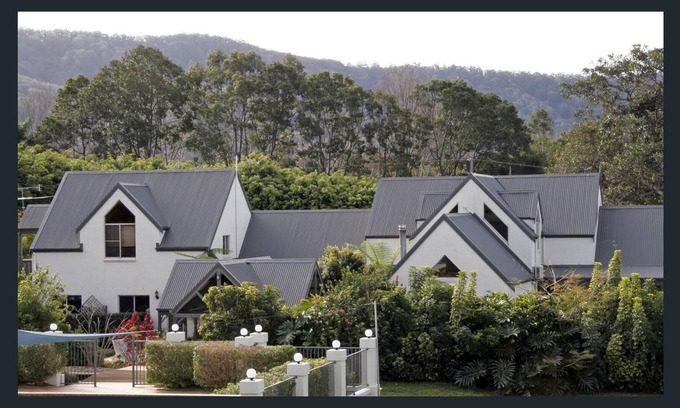 Bonville House | Bonville Estate is a semi rural resort- style home located in Bonville, NSW