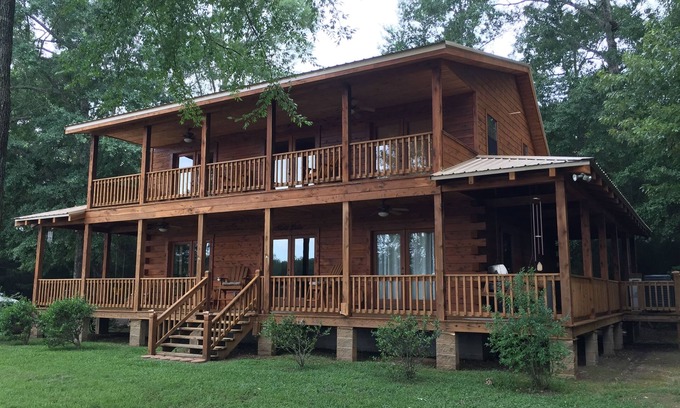 Panola Cabin | BOOK 4 ALABAMA FOOTBALL GAMES/AMAZING TWO STORY LOG CABIN/NEAR TOMBIGBEE RIVER