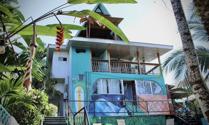 Playa Hermosa Hotel | Book a Beachfront Hotel in Paradise all to Yourself! WaveFront BnB