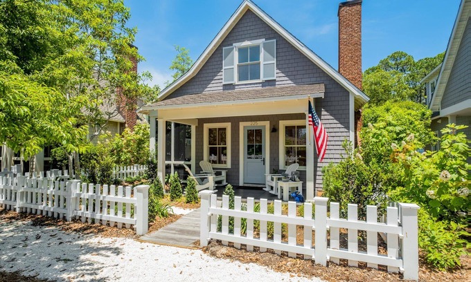WaterSound Beach House | Book Fall Stays Now! Charming Cottage! Golf Cart! Close to Beach!