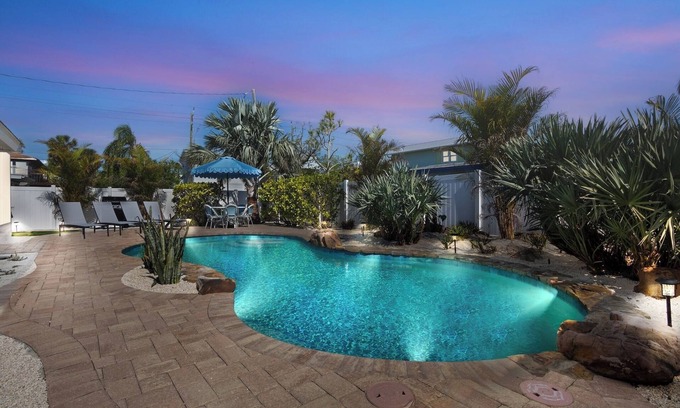 Anna Maria House | Book Magnolia Shores: Family-Friendly Getaway Near Beach with Pool & Mini Golf!