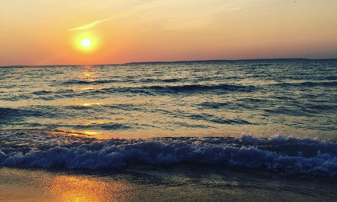 Northport House | Book your Perfect Private Beach Get Away!