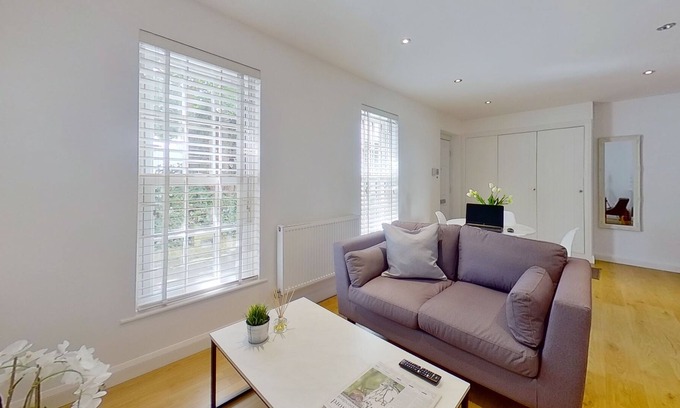 Bishop's Stortford Apartment | BookedUK: Cosy but spacious apartment