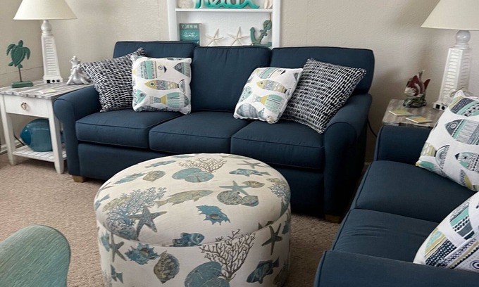 Sea Retreat House | Booking Fall 2025 and 2026. Great Location, Fido Friendly, Great Reviews