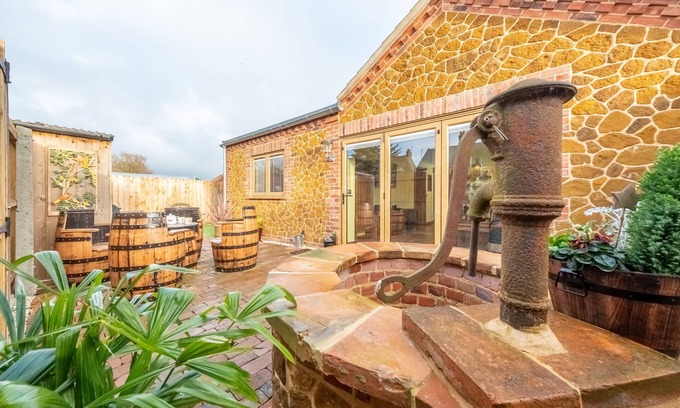 Heacham House | Bootlegger's Barn, Heacham, Norfolk