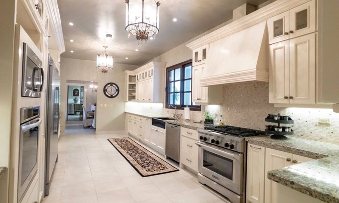Boquete House | Boquete Luxury: Chic & Serene Home, Walk to Town & Amenities