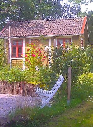 Alstugorna Bed & Breakfast | Boråkra Bed & Breakfast
