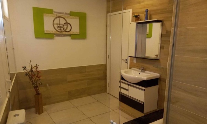 Sao Bento do Sapucai Apartment | Bora Bora Accommodation - Master Suite