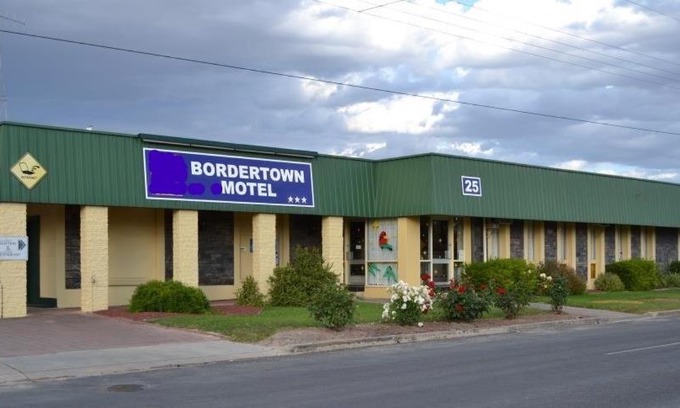 Tatiara Hotel | Bordertown Motel