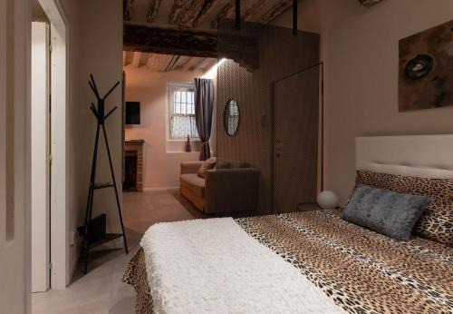 Parma City Centre Apartment | BORGO DEGLI STUDI 7