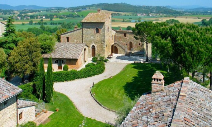 Castiglione della Valle House | Borgo Monticelli by Interhome